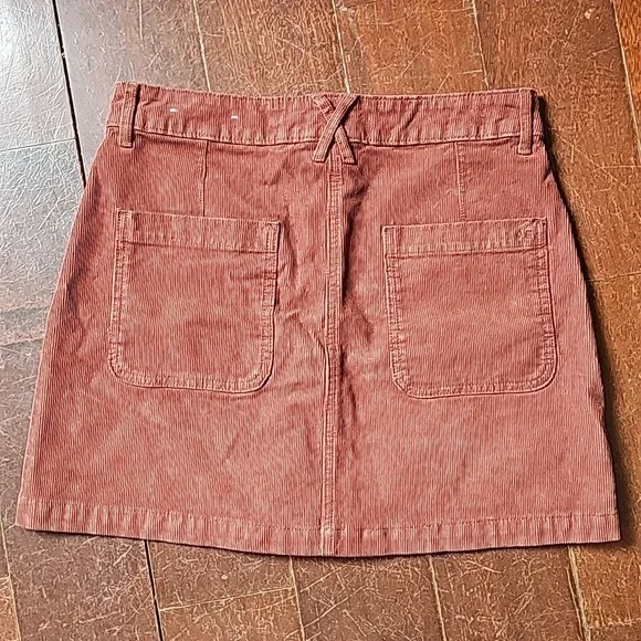 NWT AE sz 6 brown corduroy skirt. Super hi-rise a-line - Picture 7 of 8